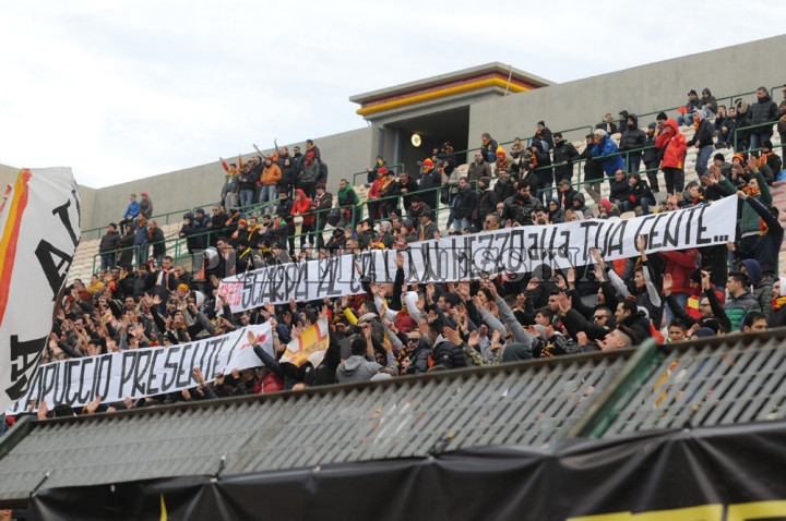 Messina.Paganese, striscione con dedica